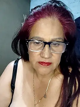 Edged Hot69 online show from November 19, 2:33 am