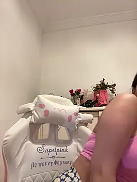 Snapshot of Hot_malak chatting on March 14, 12:32 am Hot malak online show from March 14, 12:32 am