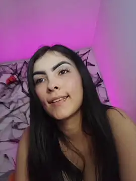 Snapshot of victoria-henaoo chatting on October 27, 4:08 pm victoria-henaoo online show from October 27, 4:08 pm