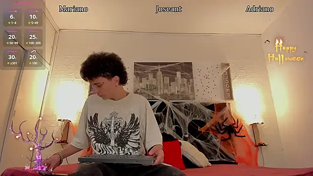 toyboys1 online show from October 25, 5:17 am