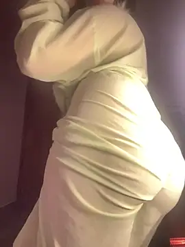 Snapshot of Ghazala-bitsh chatting on January 26, 9:29 pm Ghazala-bitsh online show from January 26, 9:29 pm