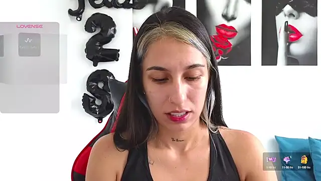 tammyandrade  online show from October 3, 3:46 pm