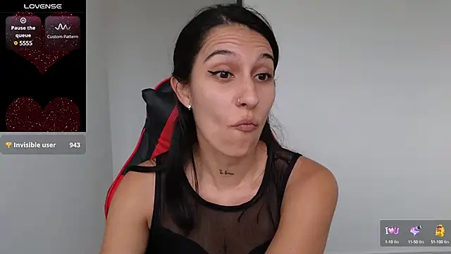 tammyandrade  online show from February 18, 9:31 pm