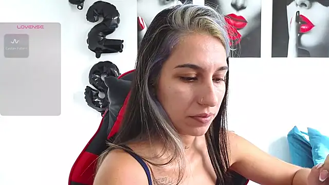 tammyandrade  online show from October 1, 1:48 pm