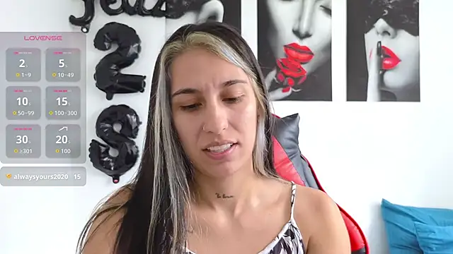 tammyandrade  online show from October 5, 3:58 pm