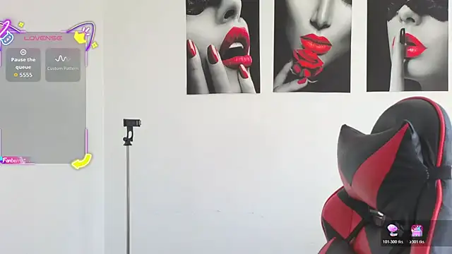 Snapshot of tammyandrade_ chatting on July 6, 4:20 pm tammyandrade online show from July 6, 4:20 pm