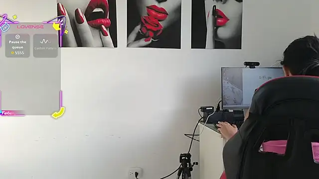 Snapshot of tammyandrade_ chatting on June 12, 11:41 am tammyandrade online show from June 12, 11:41 am