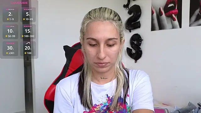 tammyandrade  online show from October 27, 7:37 pm