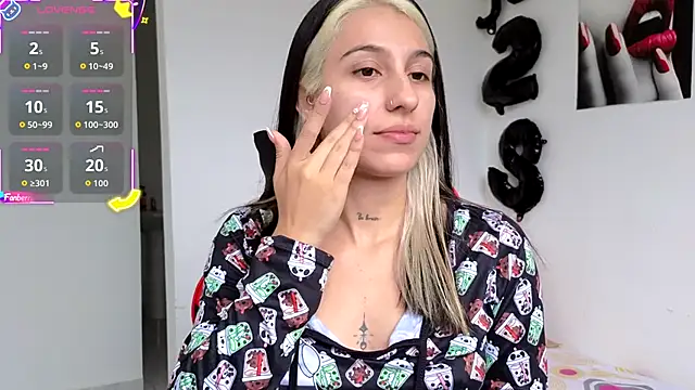 tammyandrade  online show from October 17, 3:47 pm