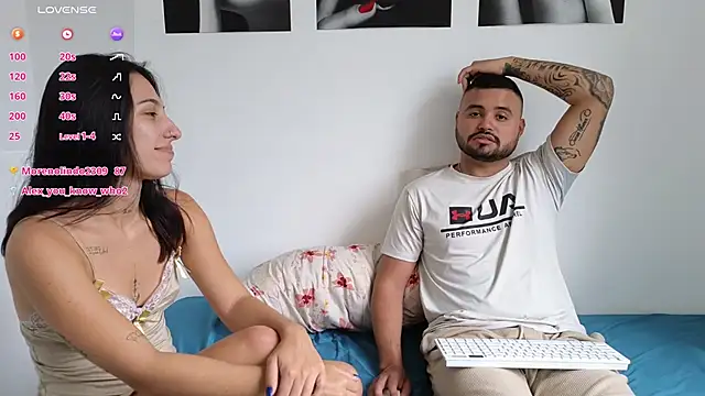tammyandrade  online show from March 13, 3:17 pm