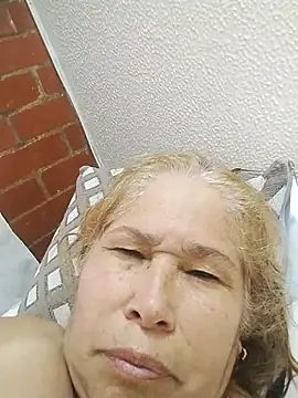 girl amada online show from January 12, 1:51 pm