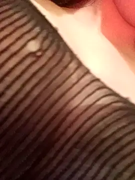 Snapshot of JAWHARA_ chatting on February 12, 11:48 pm JAWHARA online show from February 12, 11:48 pm