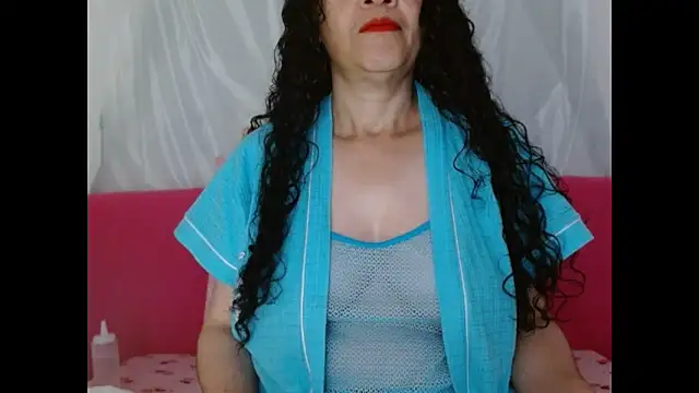 Snapshot of Tita_Madurita chatting on September 29, 6:31 am Tita Madurita online show from September 29, 6:31 am