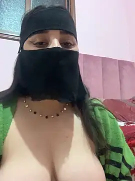 Snapshot of Miss-Soka chatting on January 21, 12:15 am Miss-Soka online show from January 21, 12:15 am