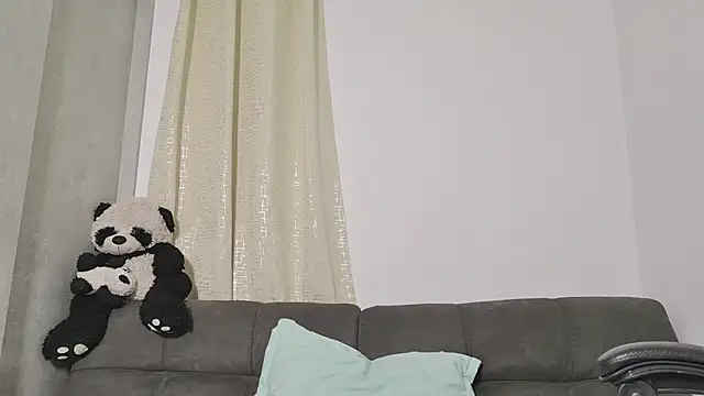 Snapshot of miss_valery2 chatting on July 9, 10:48 am miss valery2 online show from July 9, 10:48 am