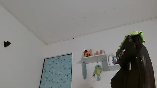 miss valery2 online show from March 14, 1:00 am