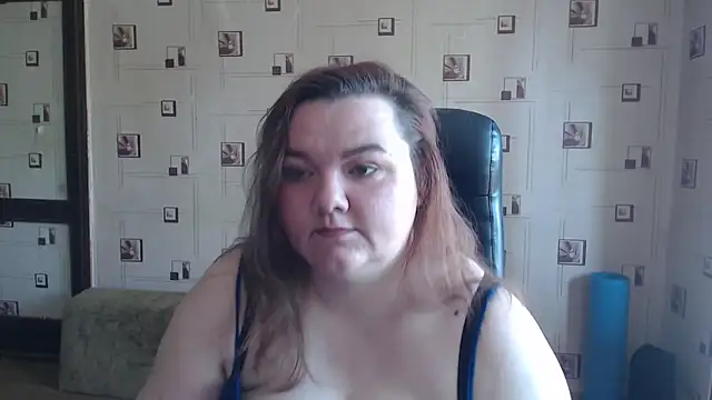 TasyaBigTTs online show from May 13, 4:52 am