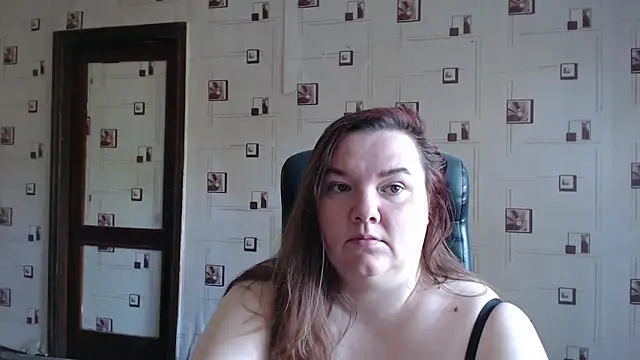 Snapshot of TasyaBigTTs chatting on September 27, 9:37 am TasyaBigTTs online show from September 27, 9:37 am