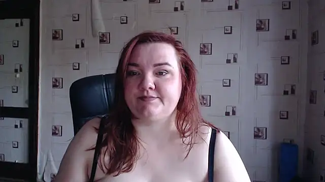 TasyaBigTTs online show from March 18, 5:10 am