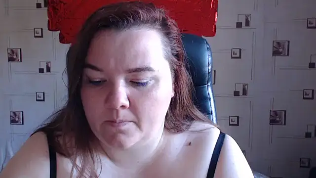 Snapshot of TasyaBigTTs chatting on September 21, 9:47 am TasyaBigTTs online show from September 21, 9:47 am