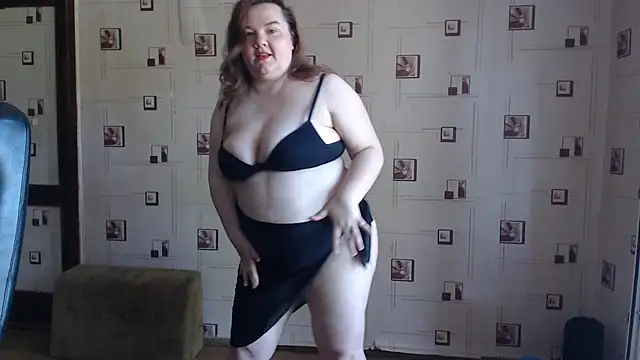 TasyaBigTTs online show from June 16, 5:40 am