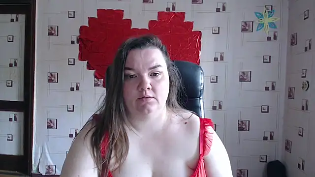 Snapshot of TasyaBigTTs chatting on March 22, 10:06 am TasyaBigTTs online show from March 22, 10:06 am