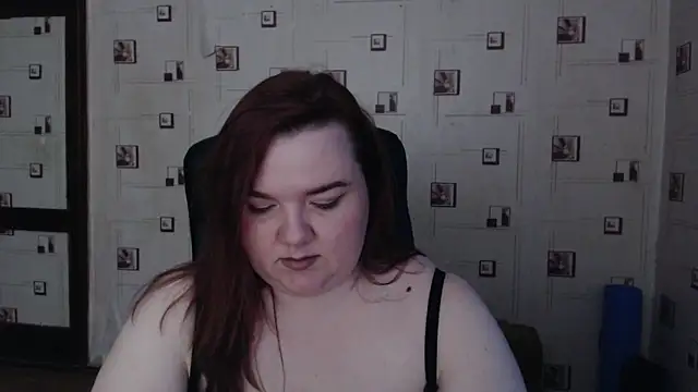 TasyaBigTTs online show from March 24, 3:56 pm