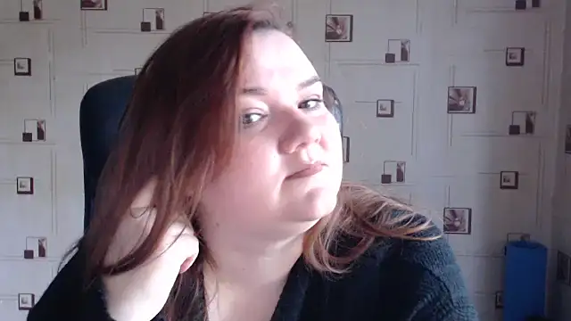 TasyaBigTTs online show from April 19, 8:15 am
