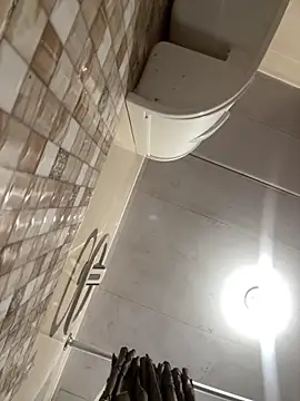 Hornyboyy24 7 online show from April 5, 7:53 pm