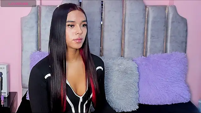 Snapshot of karol_noa chatting on February 22, 6:39 am karol noa online show from February 22, 6:39 am