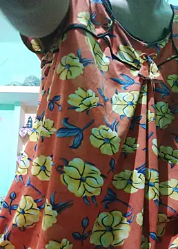 Snapshot of iaparna chatting on December 22, 1:00 pm iaparna online show from December 22, 1:00 pm