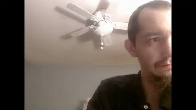 Snapshot of VanceFontaine chatting on October 4, 9:44 am VanceFontaine online show from October 4, 9:44 am
