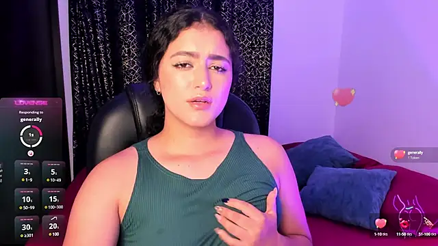 Snapshot of Adhara-zanne chatting on February 10, 1:35 am Adhara-zanne online show from February 10, 1:35 am