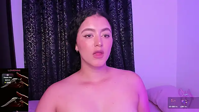 Snapshot of Adhara-zanne chatting on March 21, 1:34 am Adhara-zanne online show from March 21, 1:34 am