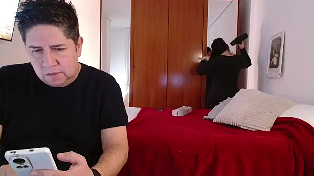 THIAGOEVA online show from February 6, 8:43 am