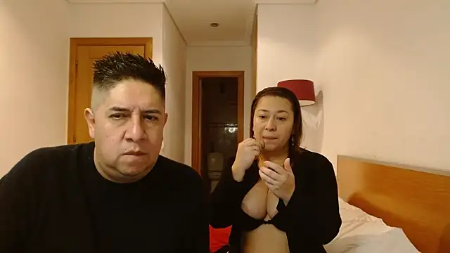Snapshot of THIAGOEVA chatting on March 6, 8:09 am THIAGOEVA online show from March 6, 8:09 am