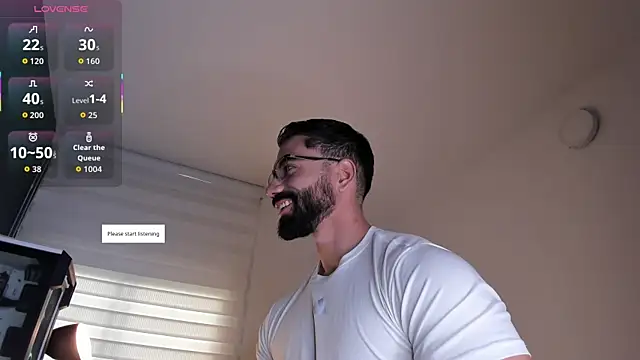 Snapshot of edrick_walton1 chatting on June 29, 11:54 am edrick walton1 online show from June 29, 11:54 am