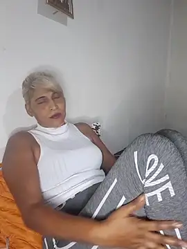 Goodgirlsue 77 online show from February 3, 5:51 pm