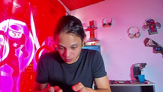 LilOwen  online show from July 10, 5:46 pm