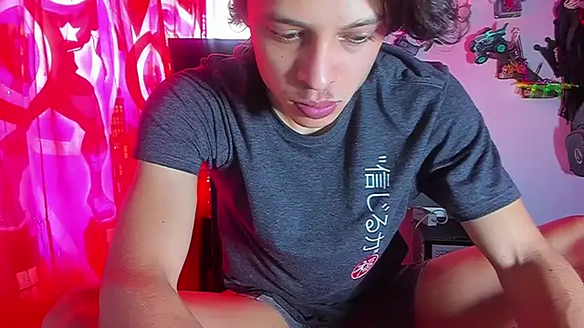 LilOwen  online show from June 15, 4:17 pm