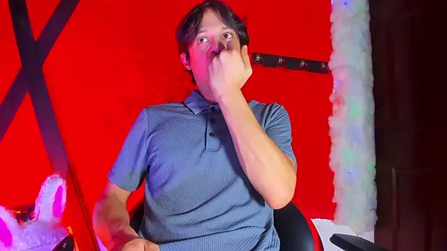 LilOwen  online show from February 23, 7:03 pm