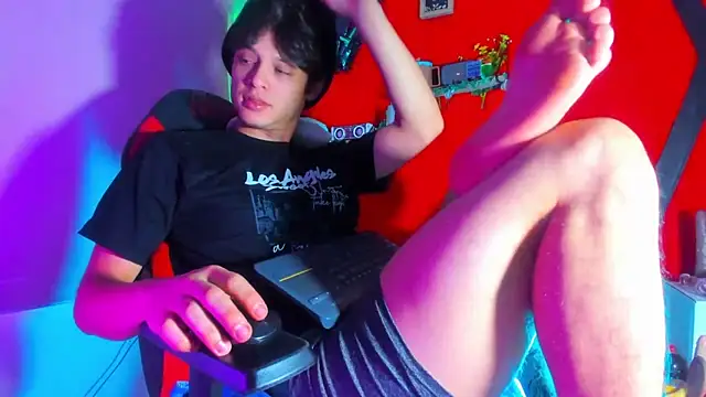 LilOwen  online show from November 27, 5:24 pm