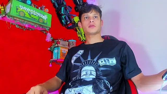 LilOwen  online show from September 9, 6:06 pm