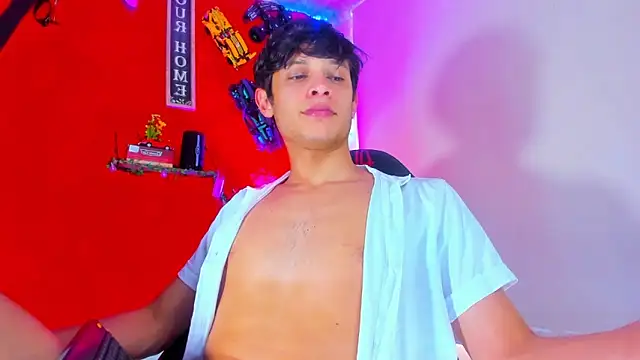 LilOwen  online show from October 29, 7:35 pm