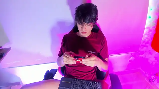 LilOwen  online show from January 12, 5:53 pm