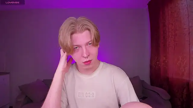 TheMikeSever online show from April 22, 10:55 am