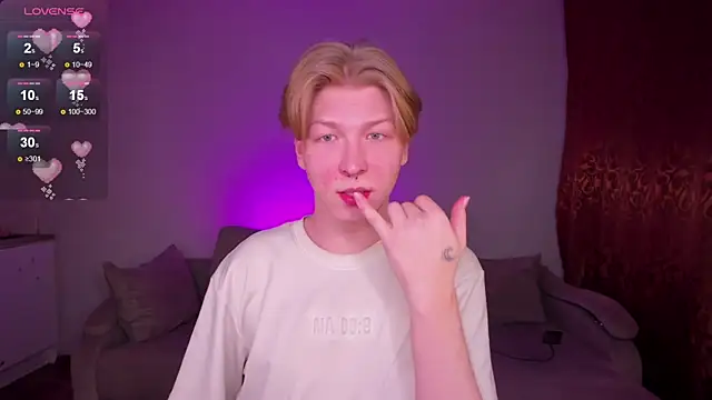 TheMikeSever online show from April 7, 10:22 pm