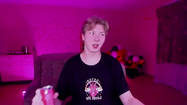 TheMikeSever online show from January 17, 5:51 pm