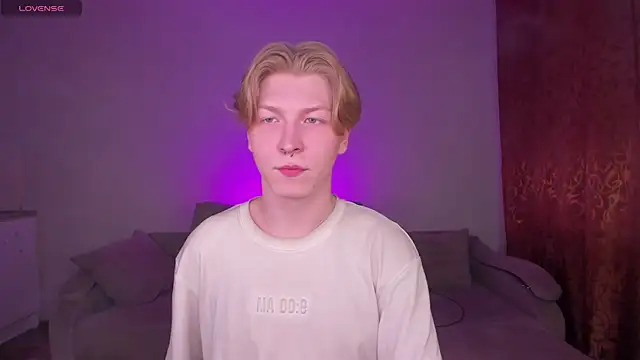 TheMikeSever online show from April 19, 11:55 am