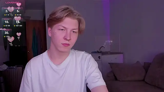 TheMikeSever online show from December 5, 12:15 pm